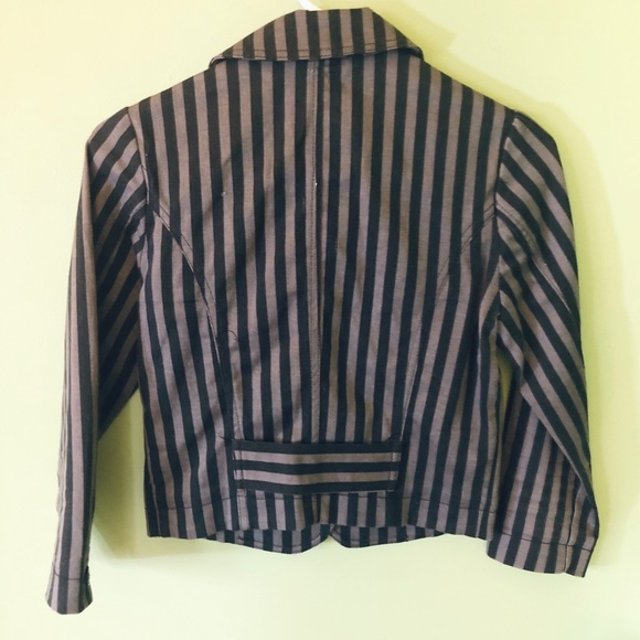 H&M Striped Cropped Blazer - Picture 2 of 2
